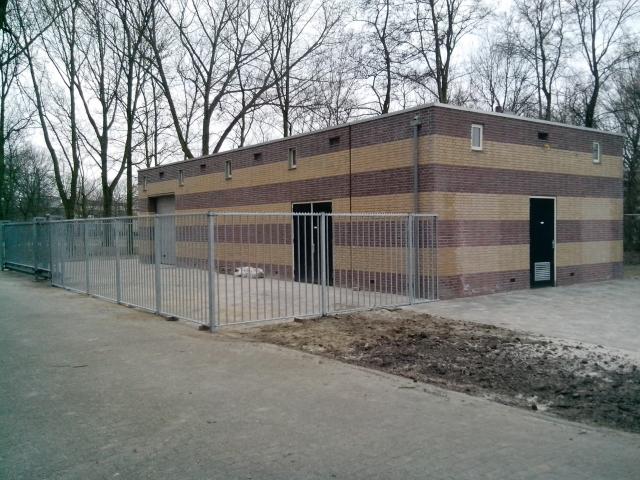 2013-03-28 hekwerk geplaatst