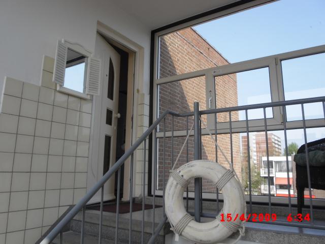 de ingang van het 90M2 grote 4 kamer app.