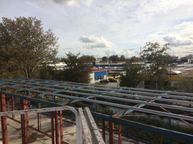 2020-10-13_ dakspanten aangebracht