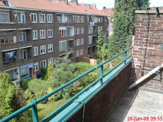 balcon grenzend aan 2 slaapkamers